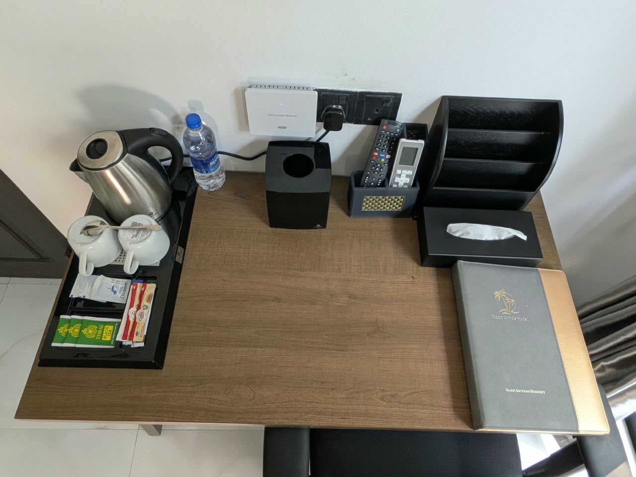 Tea and coffee station with electric kettle